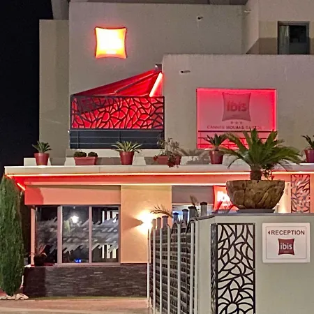 Ibis Cannes Sartoux Piscine Parking Gratuit 3*