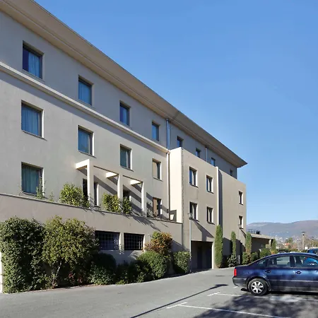 Ibis Cannes Sartoux Piscine Parking Gratuit Муан-Сарту