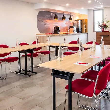 Ibis Cannes Sartoux Piscine Parking Gratuit