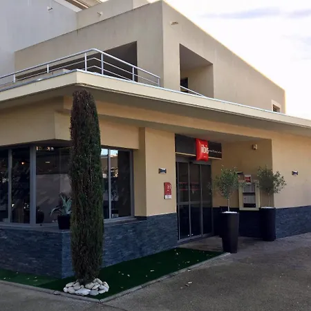 Отель Ibis Cannes Sartoux Piscine Parking Gratuit 3*
